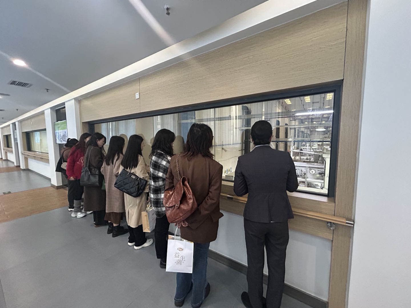 8868体育手机端登录股份